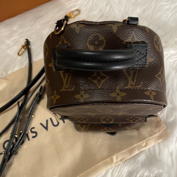 AUTH LOUIS VUITTON Palm Springs MINI Backpack - Picture 5 of 16